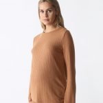 Pull grossesse en maille côtelé