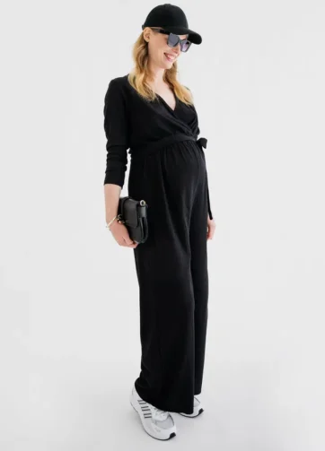 Combinaison pantalon spéciale grossesse avec haut cache-coeur noir