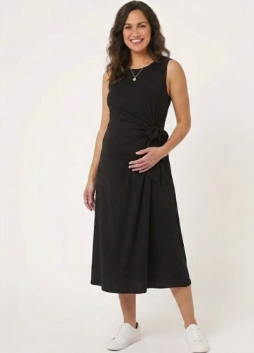 Robe avec noeud noire